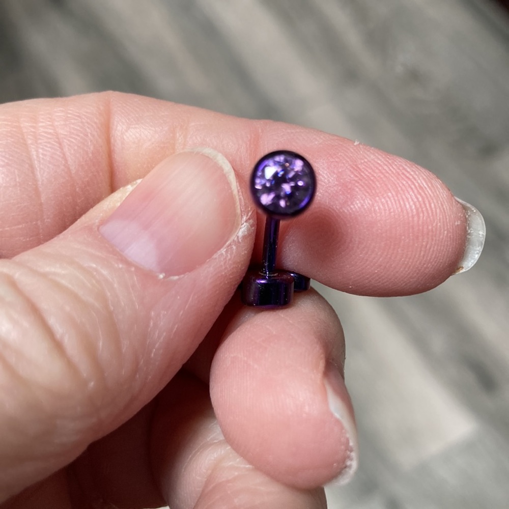 Anatometal Dark Purple Titanium Navel Curve - Picture 2 of 6